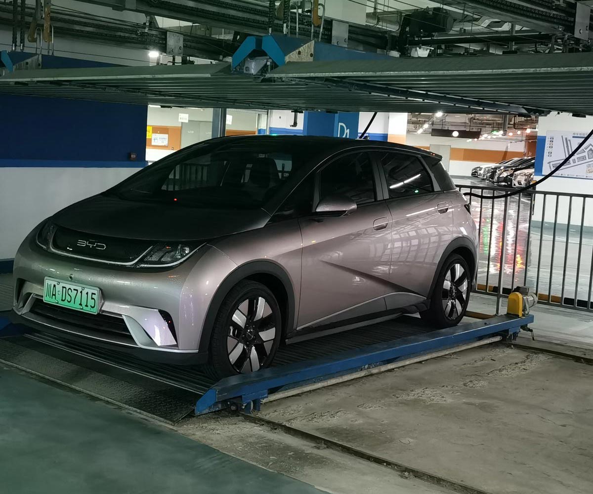 江城兩層升降式機械停車(chē)位二手
